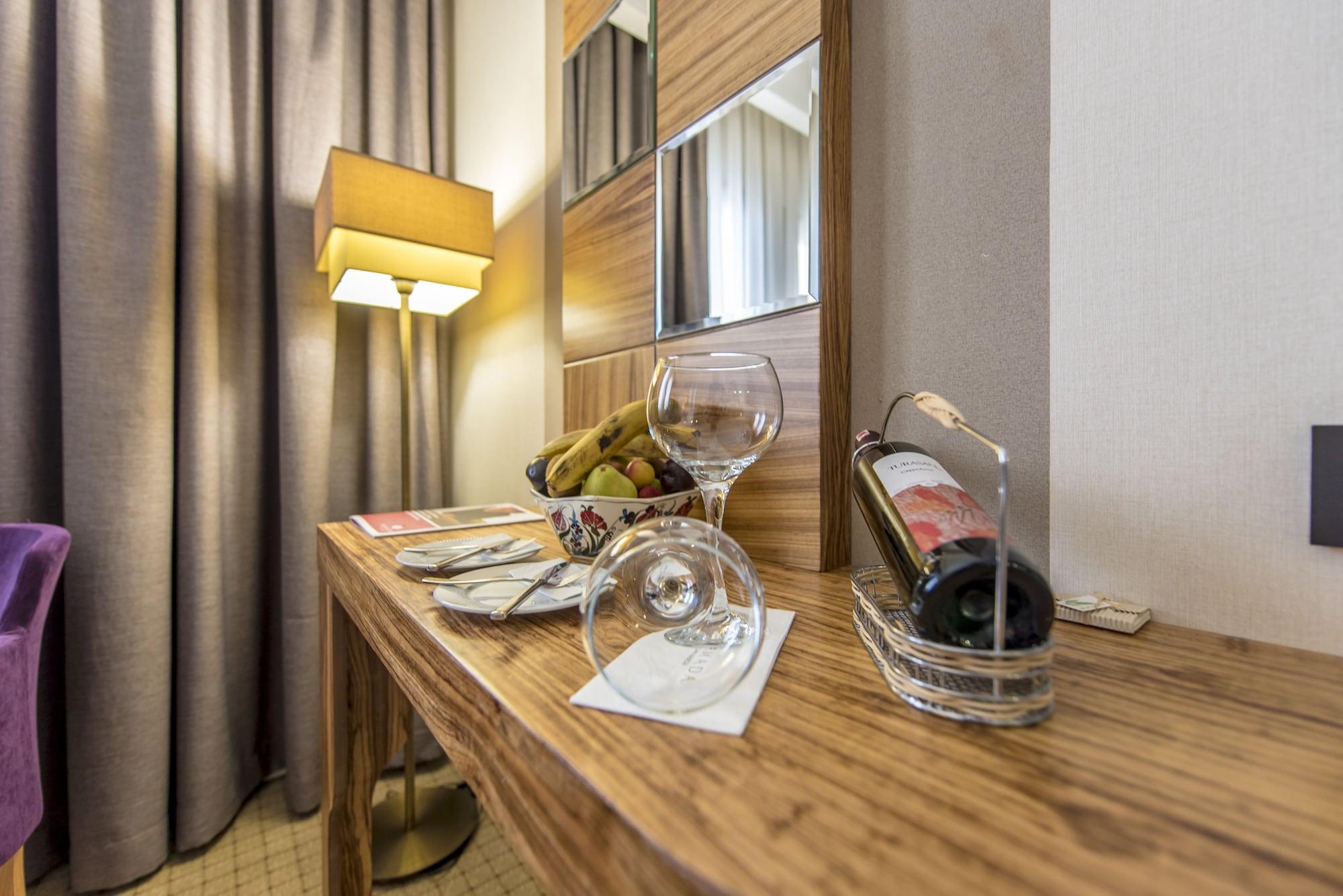 Ramada By Wyndham Cappadocia Hotel Ortahisar Exterior photo
