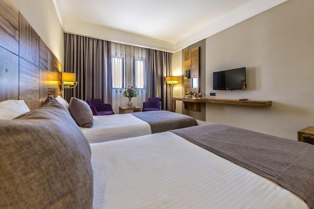 Ramada By Wyndham Cappadocia Hotel Ortahisar Exterior photo