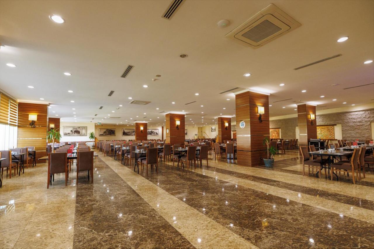 Ramada By Wyndham Cappadocia Hotel Ortahisar Exterior photo